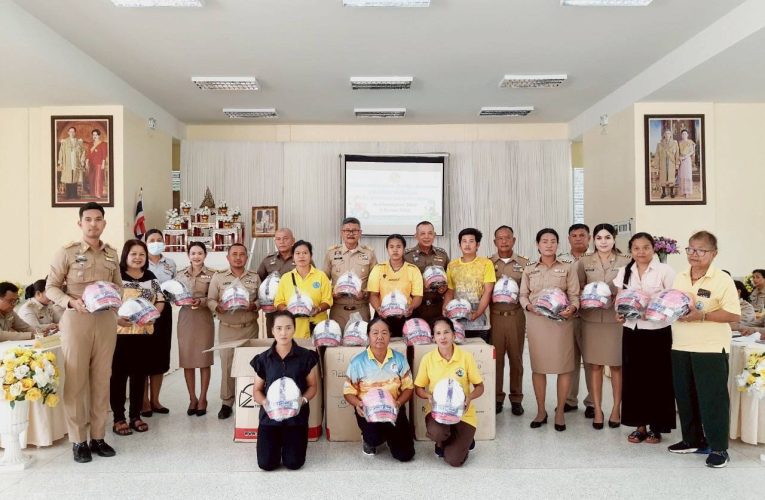 สุราษฎร์ธานี – อำเภอท่าฉาง รณรงค์ให้เด็กและเยาวชน ตลอดจนประชาชนทั่วไปได้ตระหนักรู้ถึงอุบัติเหตุบนท้องถนน