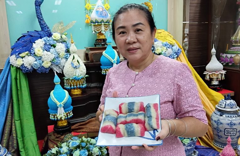 กำแพงเพชร-ข้าวต้มมัดลายธงชาติมัดรวมใจคนไทยเป็นหนึ่ง