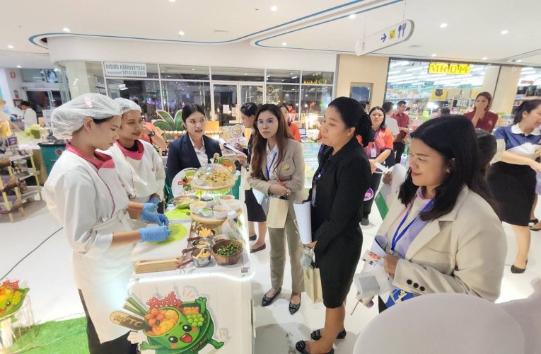 เทคนิคระยอง ส่งผลงาน ‘ไทยโรล’ ผัดไทยสไตล์ฟิวชั่นอร่อยจบในคำเดียวของ นศ.
