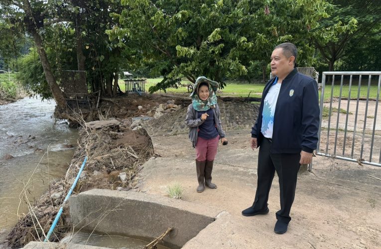ผู้ว่าฯ แม่ฮ่องสอน ลงพื้นที่วัดป่าถ้ำวัว ติดตามการแก้ไขพื้นที่ได้รับผลกระทบจากเหตุอุทกภัยที่ผ่านมา