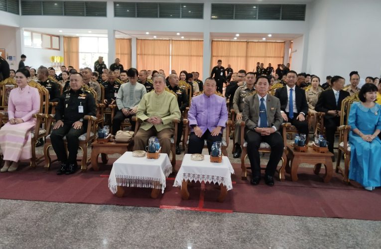 อดีตผู้ช่วยผู้บัญชาการทหารบก ร่วมพิธีเจริญพระพุทธมนต์เนื่องในโอกาสวันสถาปนาหน่วยฯ ครบรอบ 35 ปีมณฑลทหารบกที่ 38 ค่ายสุริยพงษ์
