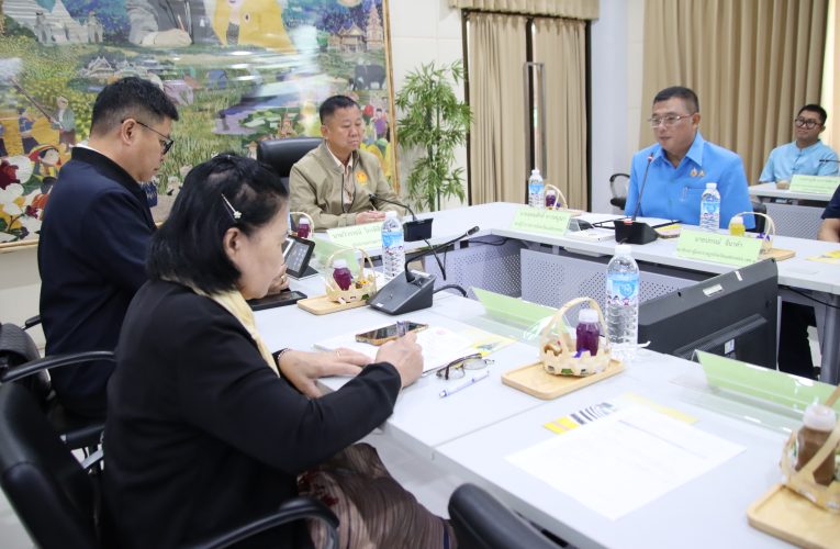 สว.ลงพื้นที่ จ.แม่ฮ่องสอน นำคณะกรรมการขับเคลื่อนโครงการสมาชิกวุฒิสภาพบประชาชน กลุ่มภาคเหนือ (ตอนบน)