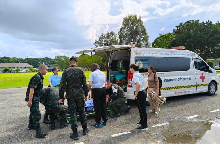 แม่ฮ่องสอน – ทีม Sky Doctor ช่วยเคลื่อนย้ายกำลังพลหน่วยเฉพาะกิจสิงหนาทประสบอุบัติเหตุระหว่างปฏิบัติหน้าที่