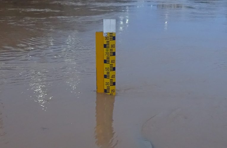 สถานการณ์น้ำท่วมที่พิษณุโลก เริ่มสู่ภาวะวิกฤตที่ริม ม.น่าน เพิ่มสูง หลังรับน้ำหลาก