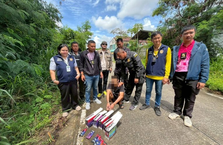 ปกครองระยองบุกจับหนุ่มเวียดนามค้าบุหรี่ไฟฟ้า ยึดของกลางกว่า 200 ชิ้นกลางเมืองระยอง