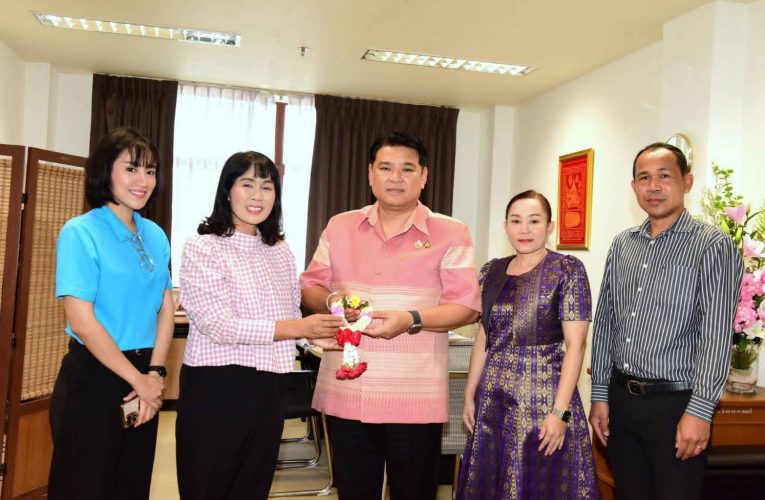 ยินดีต้อนรับ คุณพัชราภรณ์ ชุมสุข ประชาสัมพันธ์จังหวัดราชบุรี