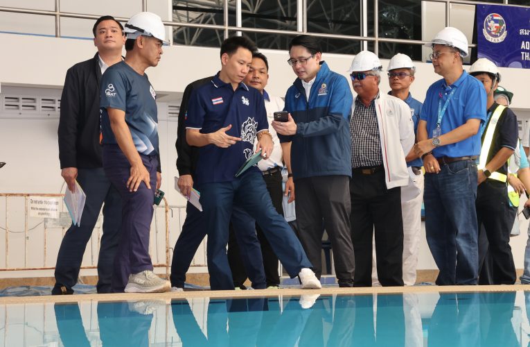 รมต. อรรถกร ตรวจเยี่ยมนักกีฬาทีมชาติไทยก่อนสู้ศึกซีเกมส์ ครั้งที่ 33 และอาเซียนพาราเกมส์ ครั้งที่ 13