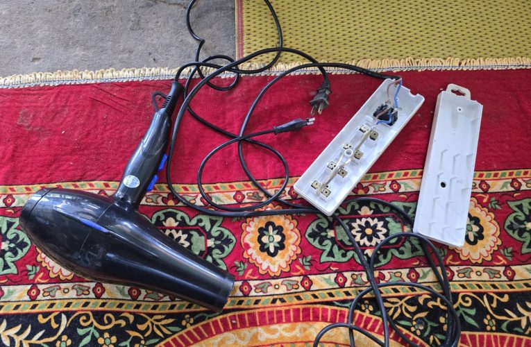 บุรีรัมย์ แม่สั่งไดร์เป่าผมออนไลน์ลูกสาว 10 ขวบใช้ช็อตดับคาห้อง