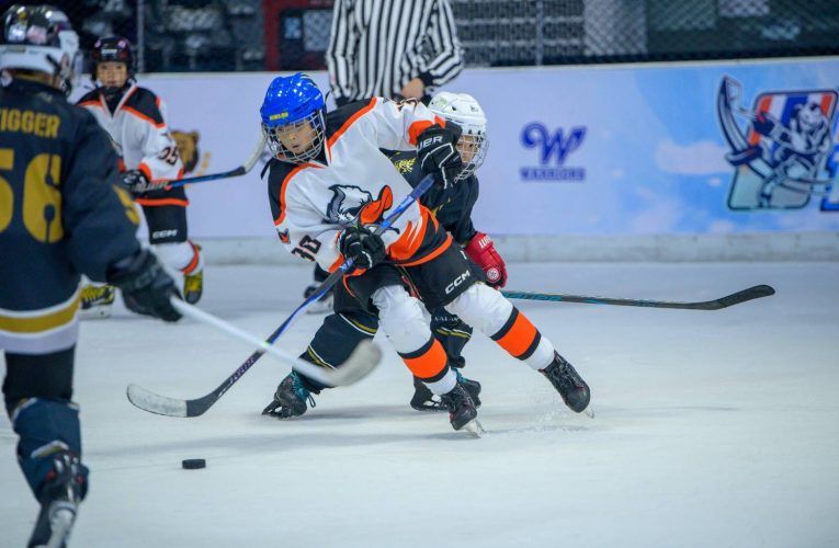 ทีมฮอกกี้น้ำแข็งแบงค็อก แร็พเตอร์ ครองแชมป์รุ่น 12 ปี “ซับชีโร่ ไทยแลนด์ ไอซ์ฮอกกี้”