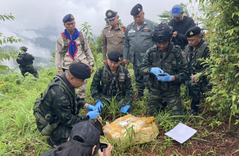 ทหารม้าตรวจยึดยาเสพติดยาบ้า 210,000 เม็ด