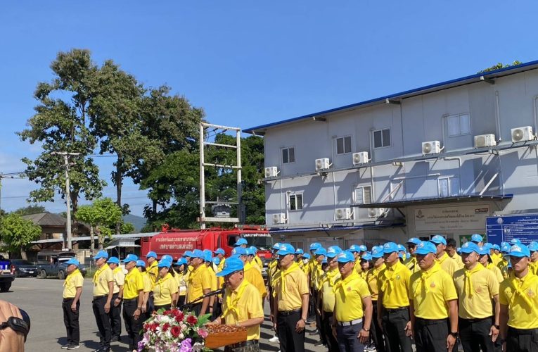 พาณิชย์แพร่ : ร่วมกิจกรรมจิตอาสาพัฒนา เนื่องในวันคล้ายวันสวรรคต พระบาทสมเด็จพระจุลจอมเกล้าเจ้าอยู่หัว