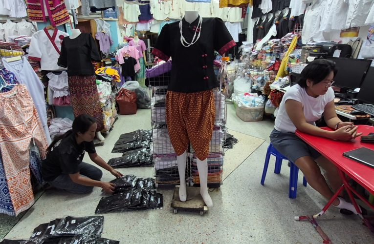 ชาวอุดรฯ เตรียมชุดดำถวายอาลัยรู้สึกเสียใจต้องเสีย “แม่ของแผ่นดิน”อีกแล้ว