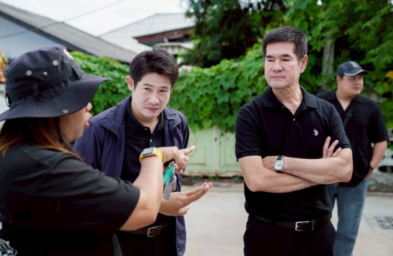 ตรวจสอบการดำเนินงาน เทถนนคอนกรีตบริเวณถนนกอล์ฟวิว ซอย 2