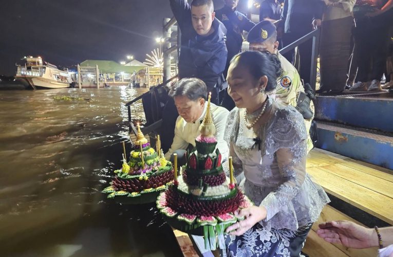 นนทบุรี-เทศบาลนครนนทบุรี จัดงานสืบสานประเพณีลอยกระทง ประจำปี 2568
