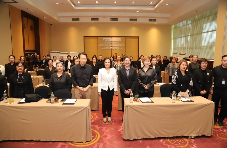 สมุทรปราการ ท่าอากาศยานสุวรรณภูมิจัดโครงการฝึกอบรมและสนับสนุนช่องทางการจัดจำหน่ายผลิตภัณฑ์ เพื่อพัฒนาคุณภาพชีวิตที่ยั่งยืนของกลุ่มอาชีพชุมชนโดยรอบ