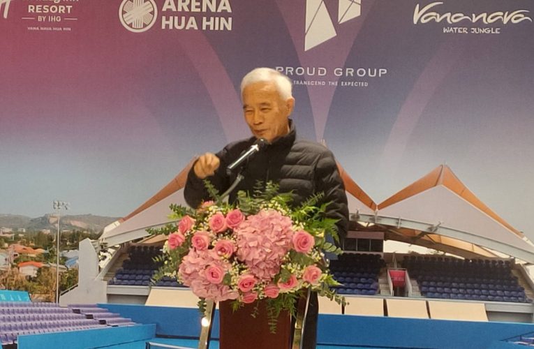 อดีตรองนายกรัฐมนตรี นายสุวัจน์ ลิปตพัลลภ เปิดการแข่งขันเทนนิสนานาชาติ “ไอทีเอฟ เวิล์ด เทนนิส ทัวร์” 15 ประเทศ ที่ทรูอารีน่า หัวหิน