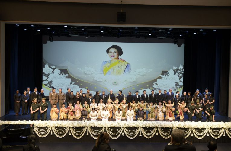 นนทบุรี-กิจกรรมเทิดพระเกียรติสมเด็จพระนางเจ้าสิริกิติ์ พระบรมราชินีนาถ พระบรมราชชนนีพันปีหลวง