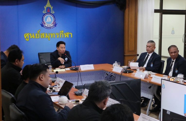 รมต. อรรถกร ลงพื้นที่ชลบุรี ตรวจความพร้อมทีมชาติไทยและสนามแข่งขันก่อนลุยซีเกมส์ ครั้งที่ 33