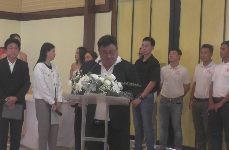 สัมมนาวันกุ้งกระบี่รวมพลังผาวิกฤติพิชิตตลาดโลกผู้เลี้ยง 20 จังหวัดร่วมส่งเสริมนำเทคโนโลยีนวัตกรรมมาใช้การผลิตคุณภาพมาตรฐานปลอดภัย