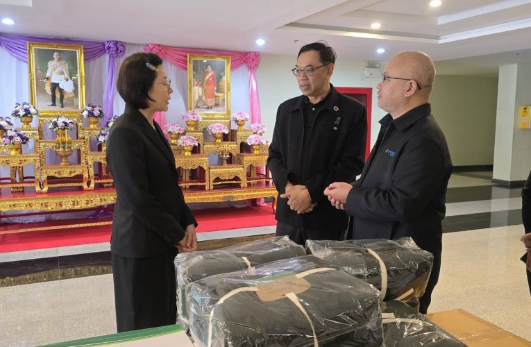 โรงไฟฟ้าราชบุรีมอบเงินและผ้าห่มกันหนาวช่วยเหลือผู้ประสบอุทกภัยในจังหวัดทางภาคใต้