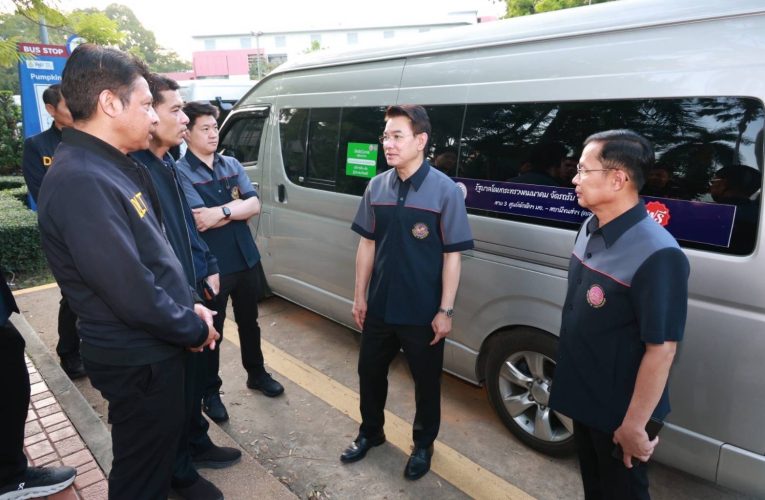 ตรวจเยี่ยมและติดตามการดำเนินงานช่วยเหลือผู้ประสบอุทกภัย ตามนโยบายของรัฐบาลและกระทรวงคมนาคม ที่ต้องเร่งให้ความช่วยเหลือ เยียวยา ฟื้นฟูผู้ประสบอุทกภัย