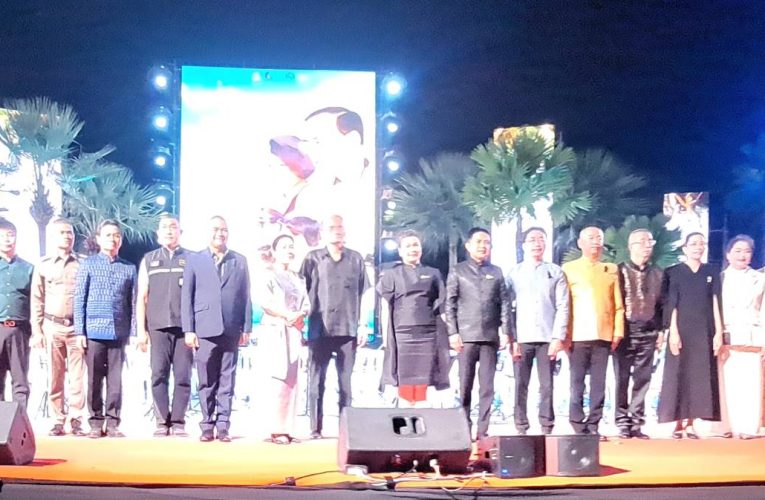 นครนายก : จัดงาน” ฟังเพลงพ่อ คลอเสียงน้ำ – Rhythm of Life ครั้งที่ 6 ประจำปี 2568 สำนึกในพระมหากรุณาธิคุณแม่ของแผ่นดิน 5 ธันวาคม 2568