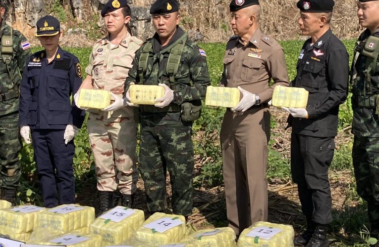 อำเภอเชียงดาว จังหวัดเชียงใหม่ ทหารม้ากองกำลังผาเมืองปะทะขบวนขนยาบ้า1.8ล้านเม็ด