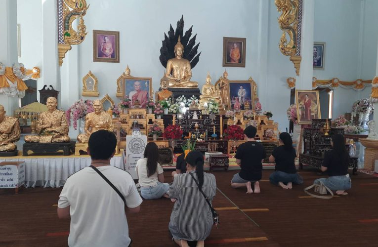 ปทุมธานี กระแสความศรัทธา”ไอ้ไข่วัดบึงบา ท้าวเวสฯ”ยังคงแรงไม่หยุด แห่แก้บนขอพรตามข่าวอย่างต่อเนื่อง