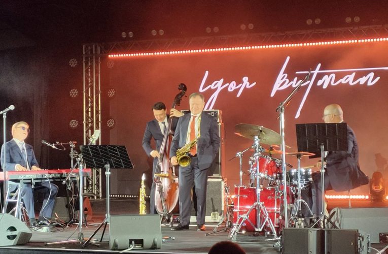 บลูพอร์ตหัวหินเปิดงาน “Christmas Jazz Night” สร้างสีสันท่องเที่ยวปลายปี ดึงนักท่องเที่ยวไทย–ต่างชาติร่วมเฉลิมฉลอง