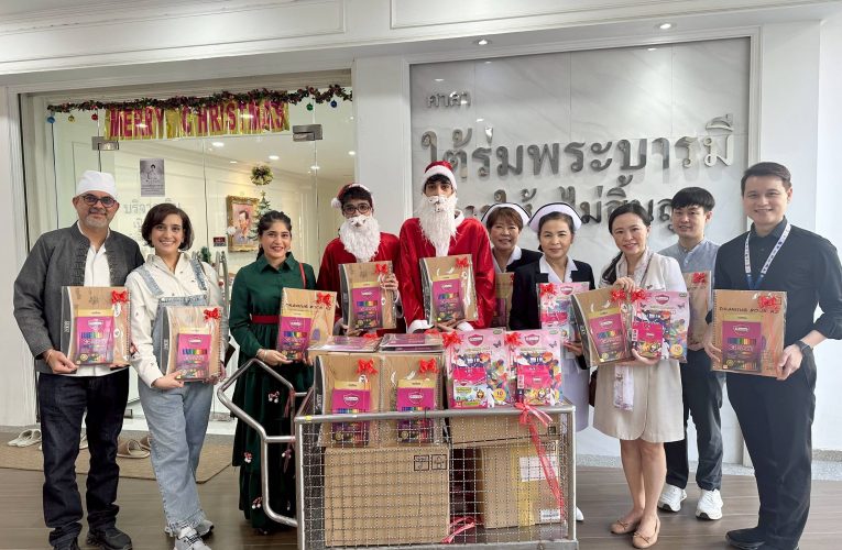 ❇️ ภาควิชากุมารเวชศาสตร์ คณะแพทยศาสตร์ มหาวิทยาลัยเชียงใหม่ รับมอบของขวัญ ให้ผู้ป่วยเด็กโรงพยาบาลมหาราชนครเชียงใหม่