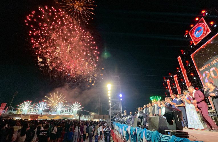 ผู้ว่าฯ ระยอง อวยพรปีใหม่ 2569 แก่ชาวระยอง ขอให้ฝ่าวิกฤตเศรษฐกิจไปให้ได้