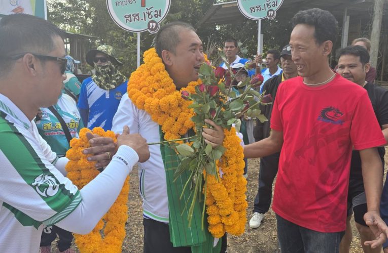 สส.เซ้มลุยหาเสียงตำบลห้วยสัตว์ใหญ่ ป่าละอู ขอแรงใจ–ขอคะแนนจากชาวบ้านแบบถึงลูกถึงคน