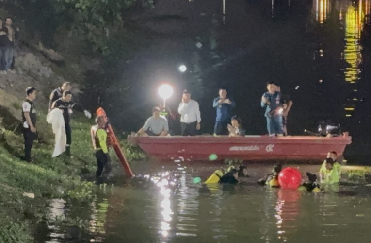 สลด! นร.ม.2 เลิกเรียนลงเล่นน้ำคลองรังสิต ลื่นจุดน้ำลึก จมน้ำเสียชีวิต