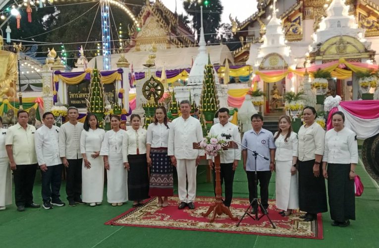 จังหวัดอุตรดิตถ์ เปิดงานนมัสการพระแท่นศิลาอาสน์ อ.ลับแล จ.อุตรดิตถ์