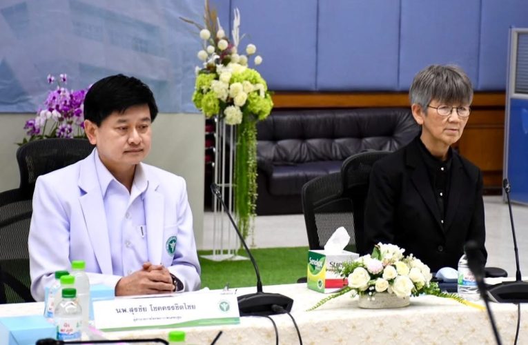 โรงพยาบาลนครปฐม รับการเยี่ยมสำรวจงานบริบาลเภสัชกรรม โดย สมาคมเภสัชกรรมโรงพยาบาล (ประเทศไทย)