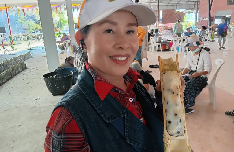 กำแพงเพชร- เผาข้าวหลามเงินแสน บุญเพ็ญเดือน3