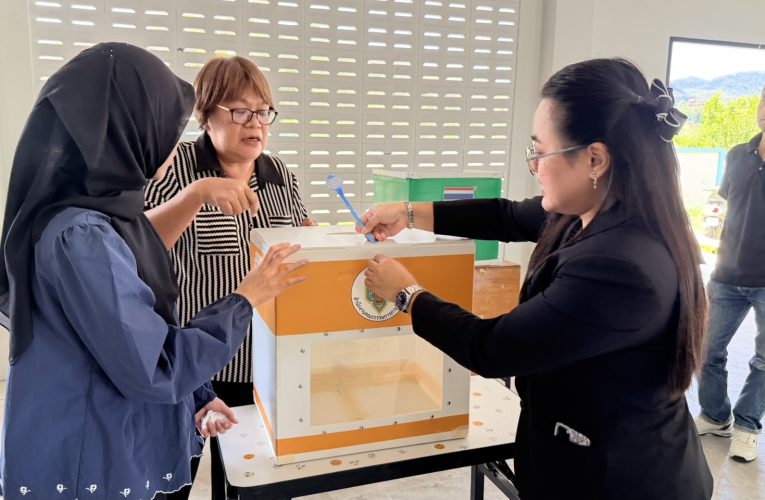 ยะลาอบรมคณะกรรมการประจำหน่วยเลือกตั้งมุ่งเน้นการปฏิบัติหน้าที่อย่างถูกต้อง โปร่งใส และเป็นธรรม