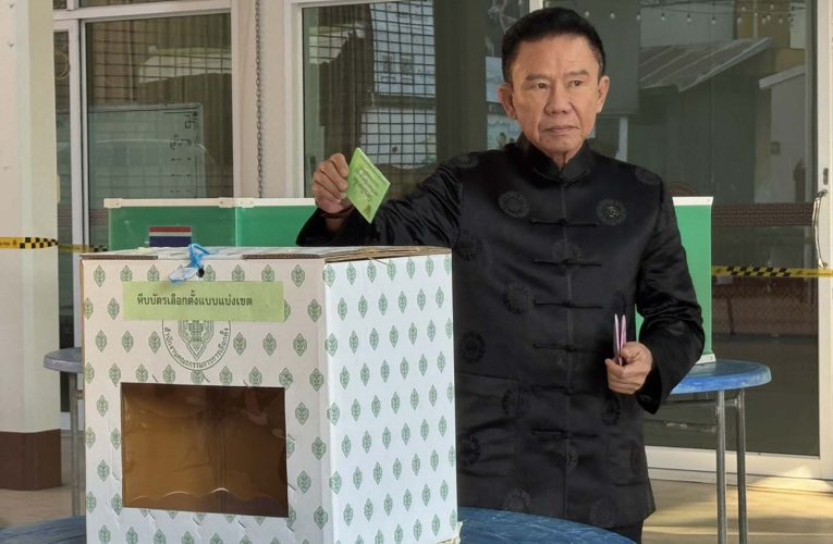 มุกดาหาร บรรยากาศใช้สิทธิเลือกตั้ง สส. และการออกเสียงประชามติเขตเลือกตั้งที่ 1