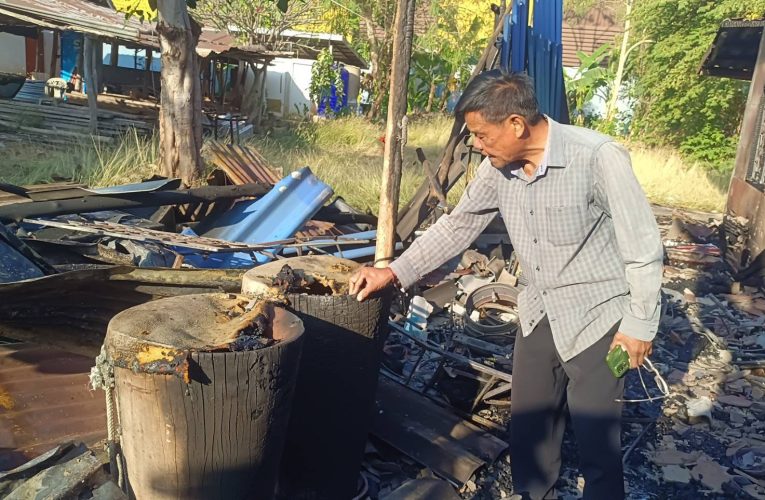 ชัยภูมิไฟไหม้บ้านมือพิณ อ.นักดนตรีพื้นบ้านคนดังและผู้สมัคร สส.วอดทั้งหลังเสียหายนับล้านบาท