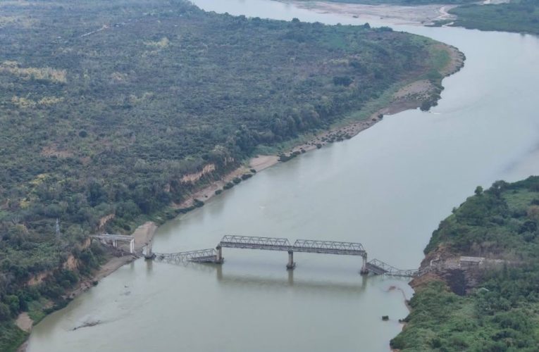 สะพานผาซองถูกระเบิดขาดอีกด้านแล้ว