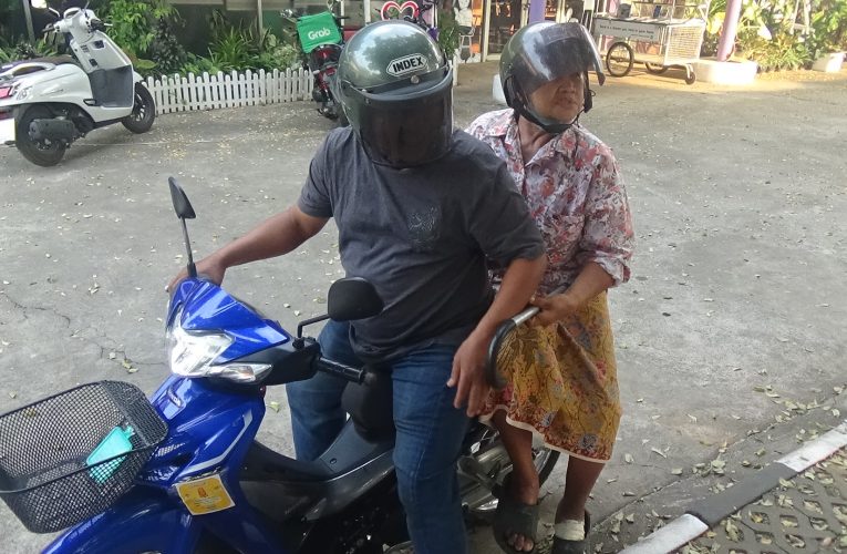 บรรยากาศการเลือกตั้ง สส.ที่ จ.พิษณุโลก ทั้ง 5 เขตเป็นไปอย่างเรียบร้อยดี