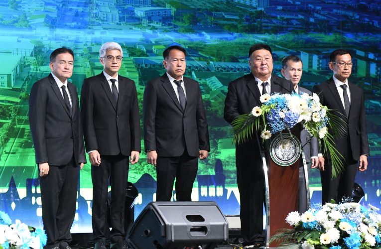 นนทบุรี – นายกรัฐมนตรีเปิดการประชุมและสัมมนาทางวิชาการสมาคมสันนิบาตเทศบาลฯ