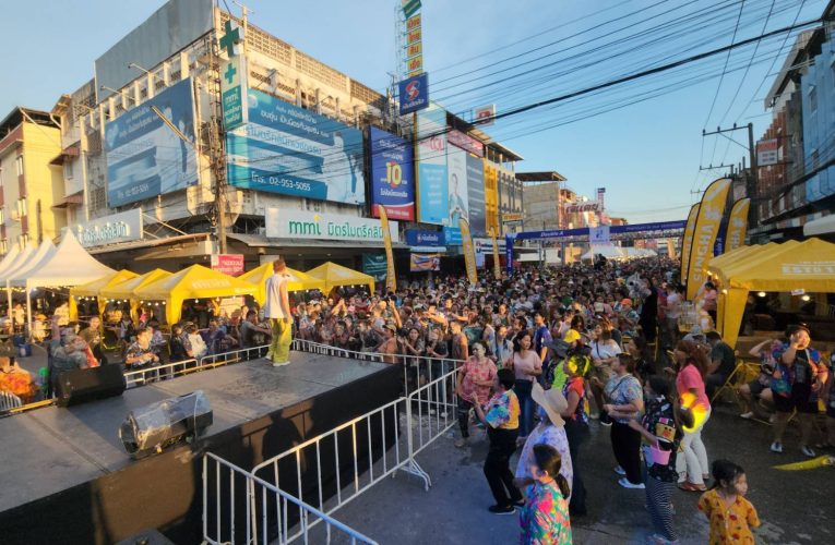 ระยอง ผนึกจัดเทศกาลสงกรานต์ กระตุ้นท่องเที่ยวชูถนนทุเรียน ขนศิลปิน-ดีเจชื่อดังร่วมสาดความสุข จัดเต็ม 6 เวที 13-14 เม.ย.นี้