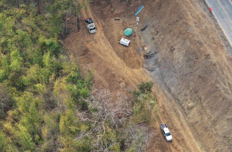 ตำรวจปสท.ร่วมกับเจ้าหน้าที่อุทยานฯ จับมอดไม้บุกรุกป่าทำไม้ เขตอุทยานแห่งชาติผาแดง และเขตอุทยานแห่งชาติศรีลานนา