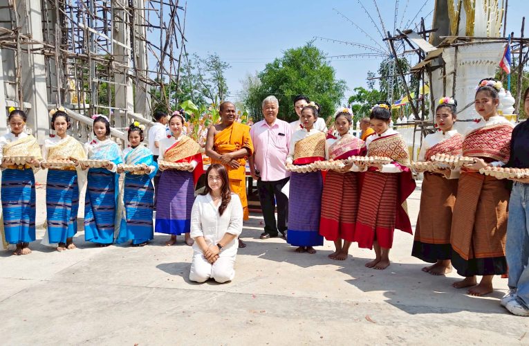 สุพรรณบุรี ส่องเลขหางประทัดนักธุรกิจสาวแก้บนหัวหมู100หัวหลวงพ่อหยกขาวส่องเลขหางประทัด
