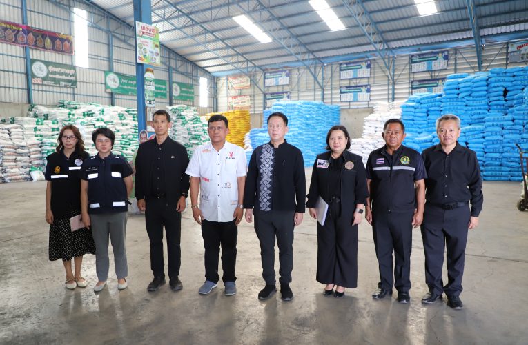 สิงห์บุรี – ชุดเฉพาะกิจสิงห์บุรีลุยตรวจร้านจำหน่ายอุปกรณ์การเกษตร!