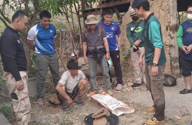 รวบชายวัย 51 ปี แอบเผารังต่อกลางป่าปายทำไฟลุกลามวงกว้าง