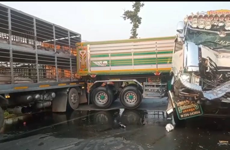 ชัยภูมิรถบรรทุกยักษ์ใหญ่ชนสนั่น 3 คันรวดบนถนนสายเทพสถิตบาดเจ็บ 2 ราย