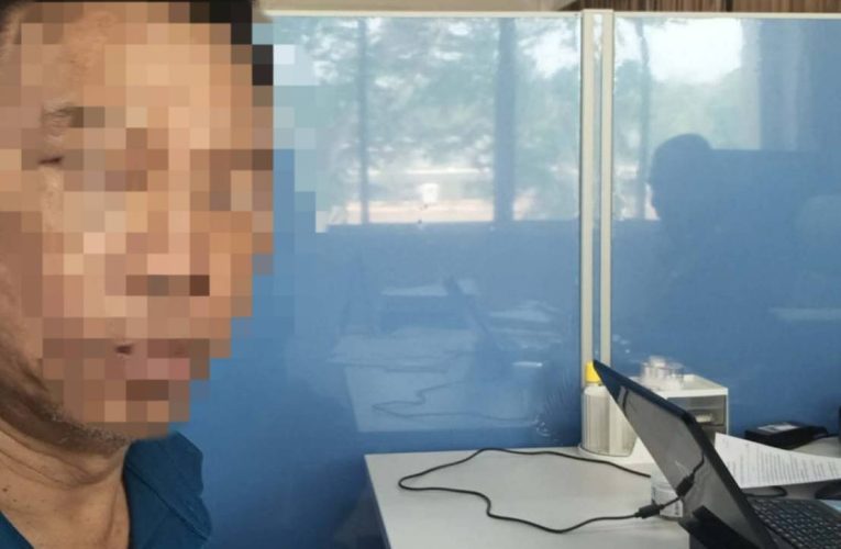 อดีตครูวัย 65 ปี โร่แจ้งความถูกโจ๋เวียงแหงชกกราม เจ็บหนัก แถมควักมีดขู่เพื่อน ร้องสื่อหวั่นคดีไม่เป็นธรรม