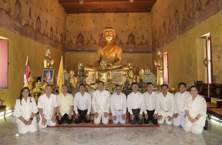 นนทบุรี – จัดพิธีทำบุญห่มผ้าพระประธานในอุโบสถ พุทธสถานเชิงท่า-หน้าโบสถ์